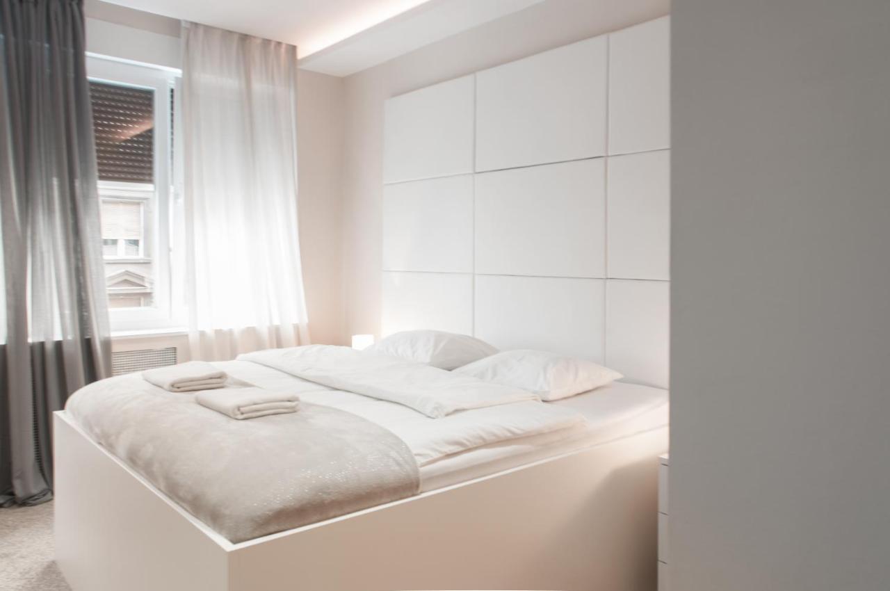 B&B Fontana Zagreb Luaran gambar