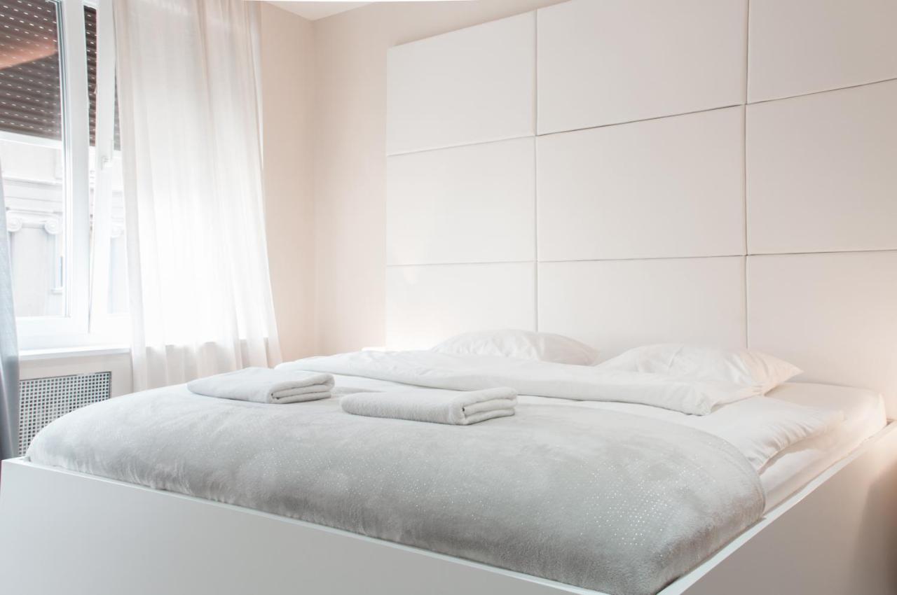 B&B Fontana Zagreb Luaran gambar